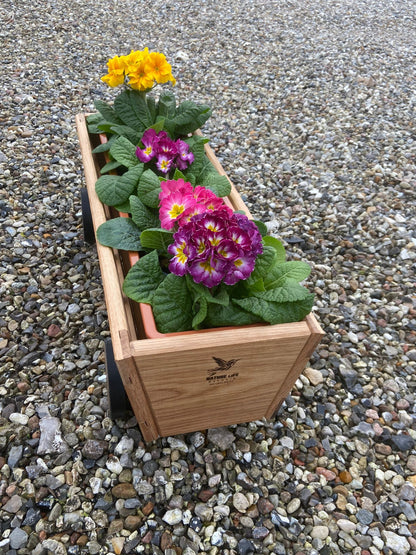 Ornamental flower cart with built-in pot 